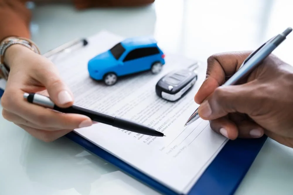 Assurance automobile signature