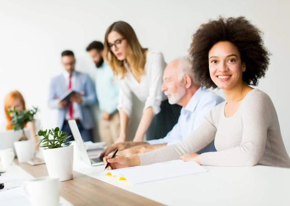 Equipe RH au travail